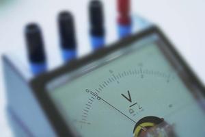 スーパースプリングと特殊材ばねとは