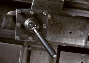 「箔押し技術の革新とプラスチック包装の未来を探る！品質向上と環境配慮の最前線」